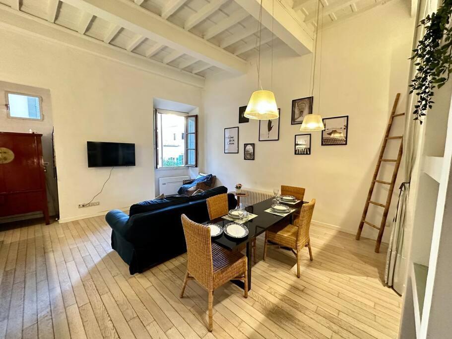 Near Ponte Vecchio: Luxury Flat Apartment *