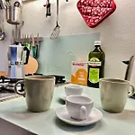 Near Ponte Vecchio: Central Luxury Flat
