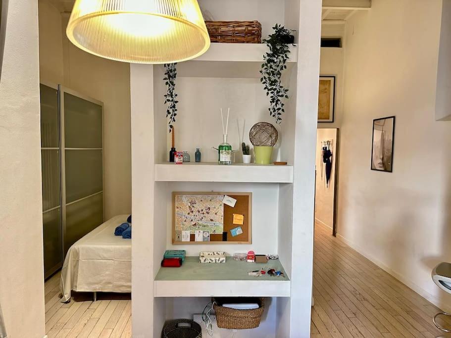 Apartment Near Ponte Vecchio: Luxury Flat Florenz